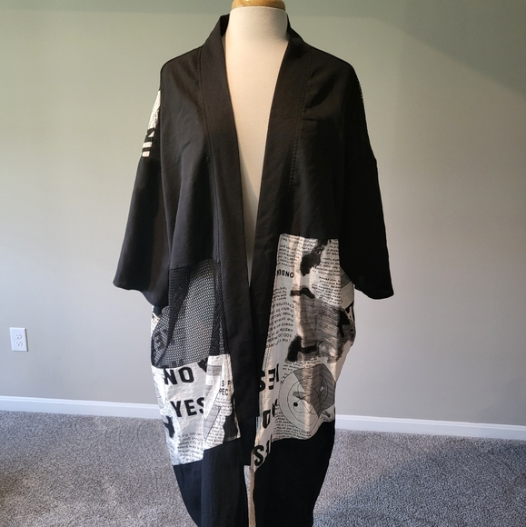 F. Modern – What’s Black and White and Read All Over Jacket/Topper (One Size) - Picture 1 of 16